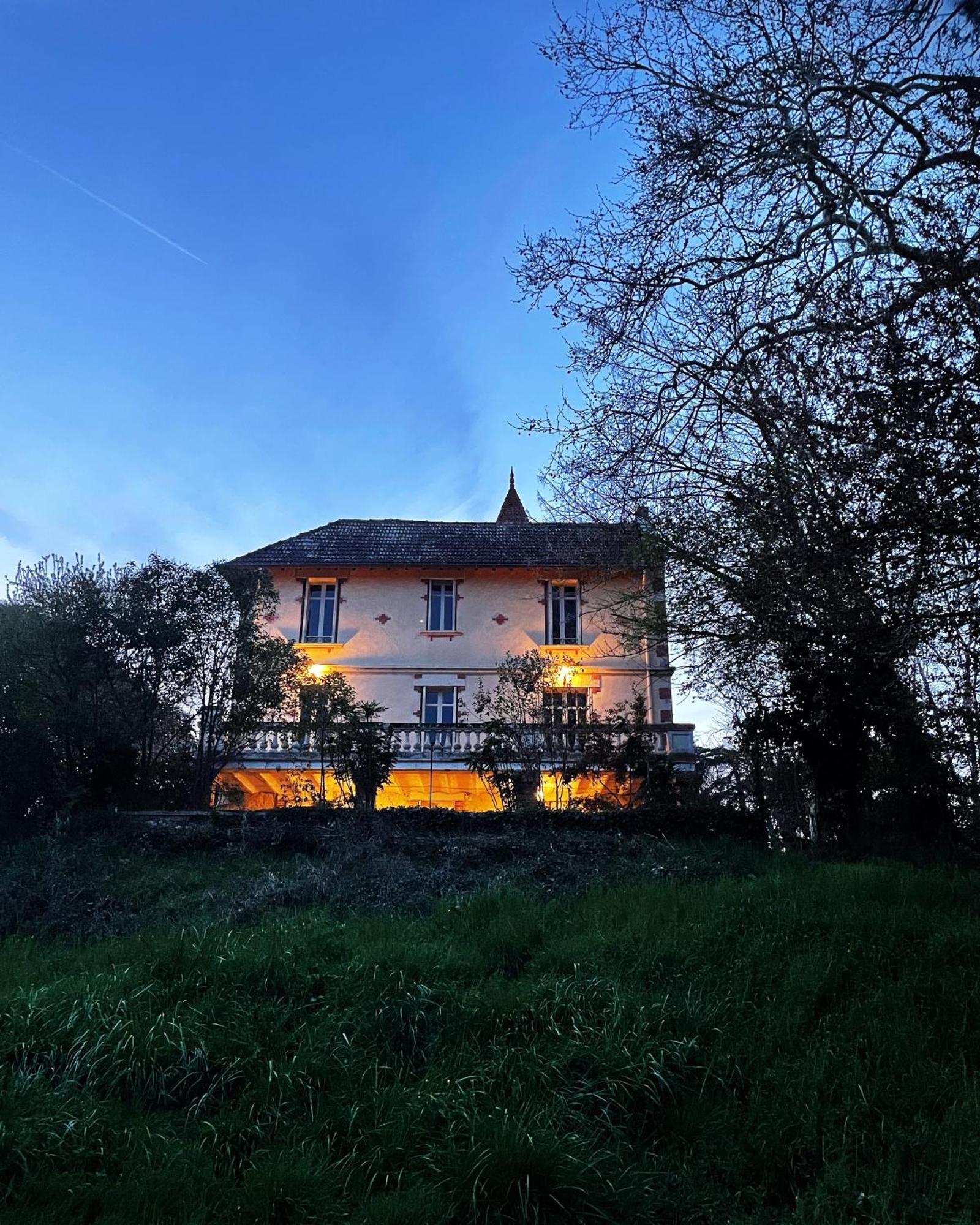Fleurance Petit Chateau Le Piot B&B 외부 사진